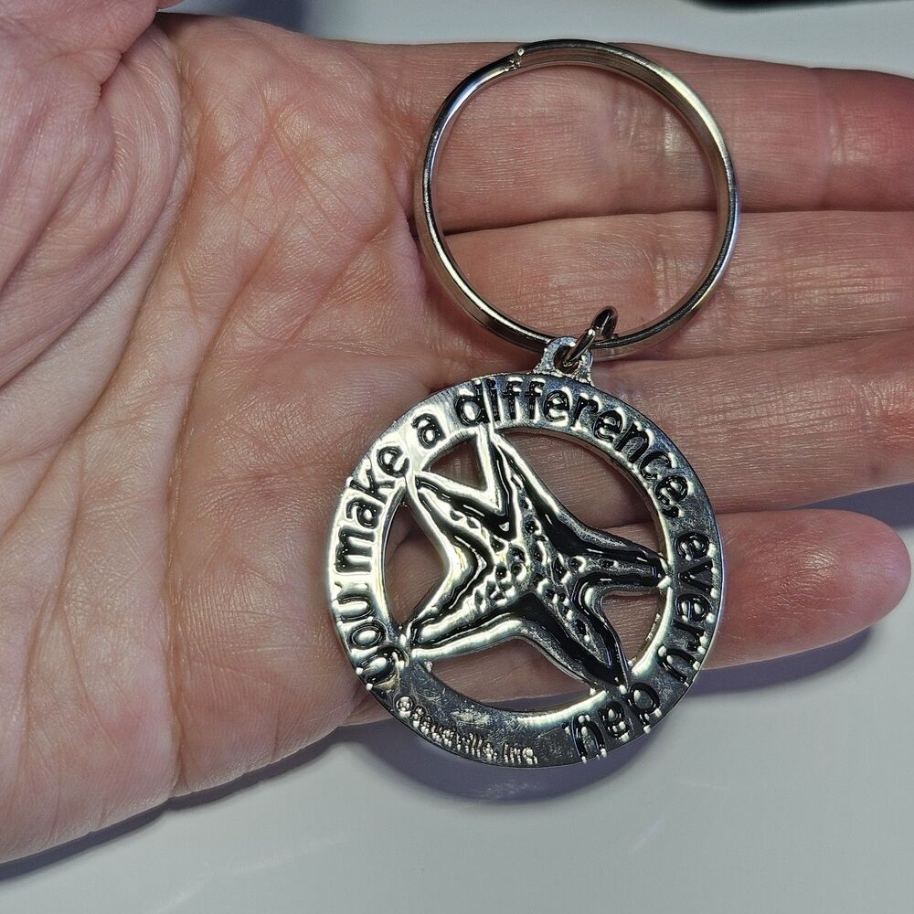 Baudville, Inc. Silver Tone Starfish You Make A Difference Every Day Keychain